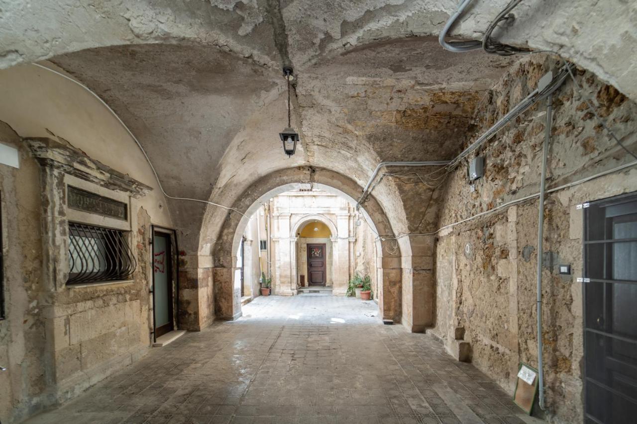 Lovely Studio In The Historic Center Of Ortigia Syrakus Exterior foto